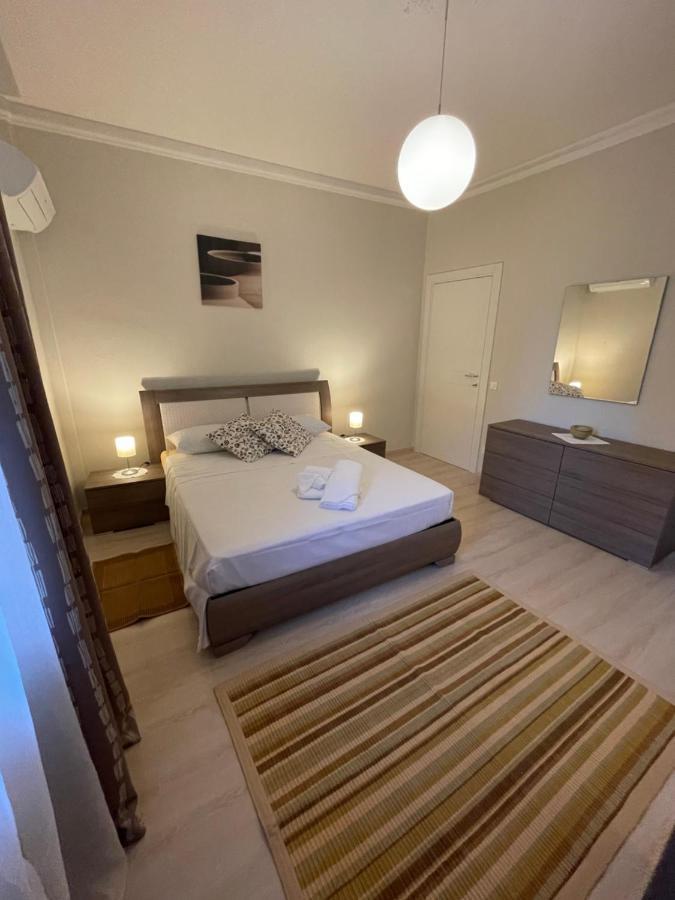 Fagiano Apartment Lucca Bagian luar foto